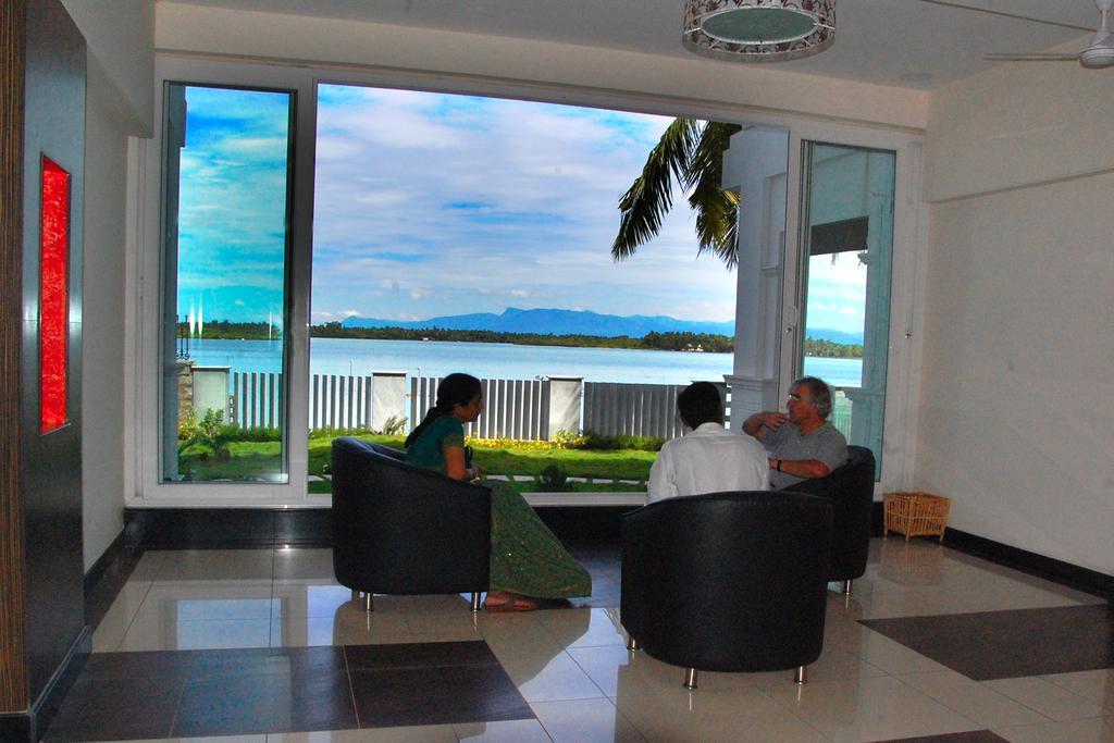 Blue Waters Hotel Kundapur Eksteriør billede